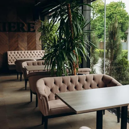 Hotel Premiere Hotel Khust