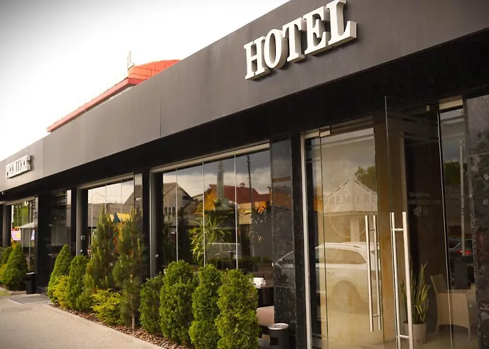 Premiere Hotel *